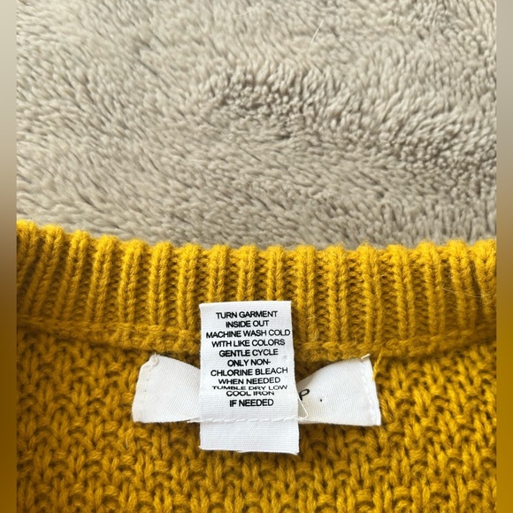 Workshop Republic Clothing Wool Blend Knit Sweater Sz XS yellow Round Neck - Picture 8 of 8
